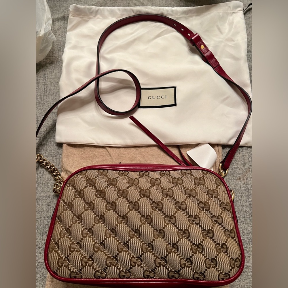 Gucci GG Marmont Shoulder Bag Diagonal Quilted GG Canvas Small Brown, Red - Picture 2 of 4